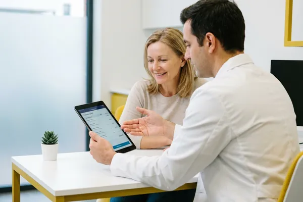 Économies All-on-4 par rapport aux prix français chez Gardents